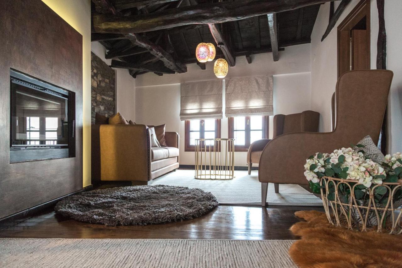 1822 Makrinitsa Suites מראה חיצוני תמונה